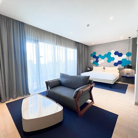 Ibis Styles Batam Nagoya Hotel Kültér fotó