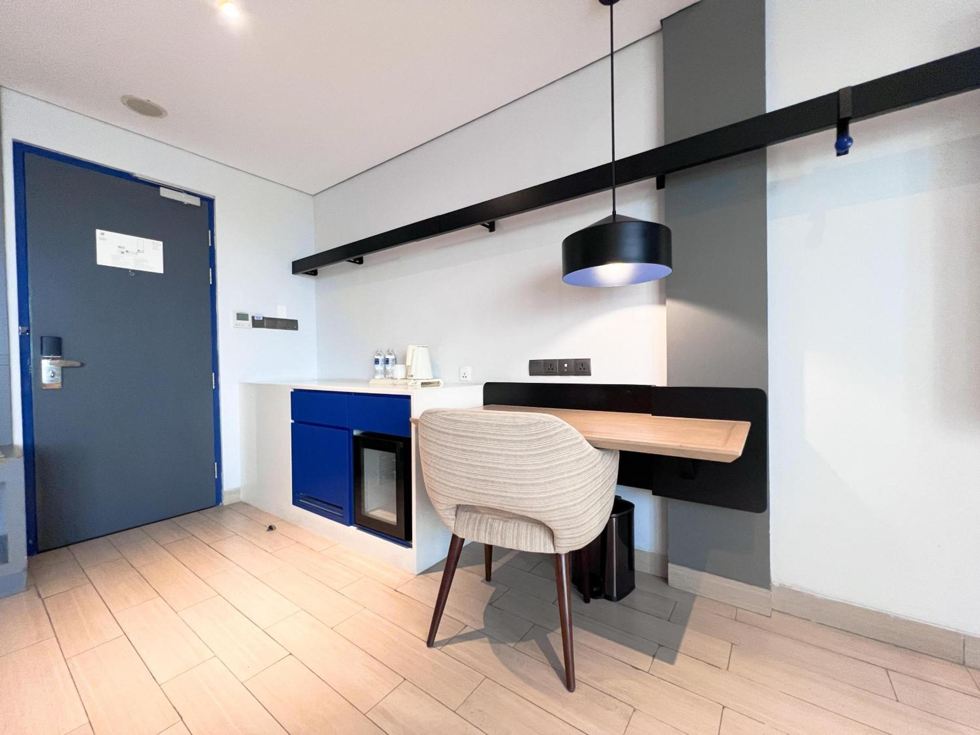 Ibis Styles Batam Nagoya Hotel Kültér fotó