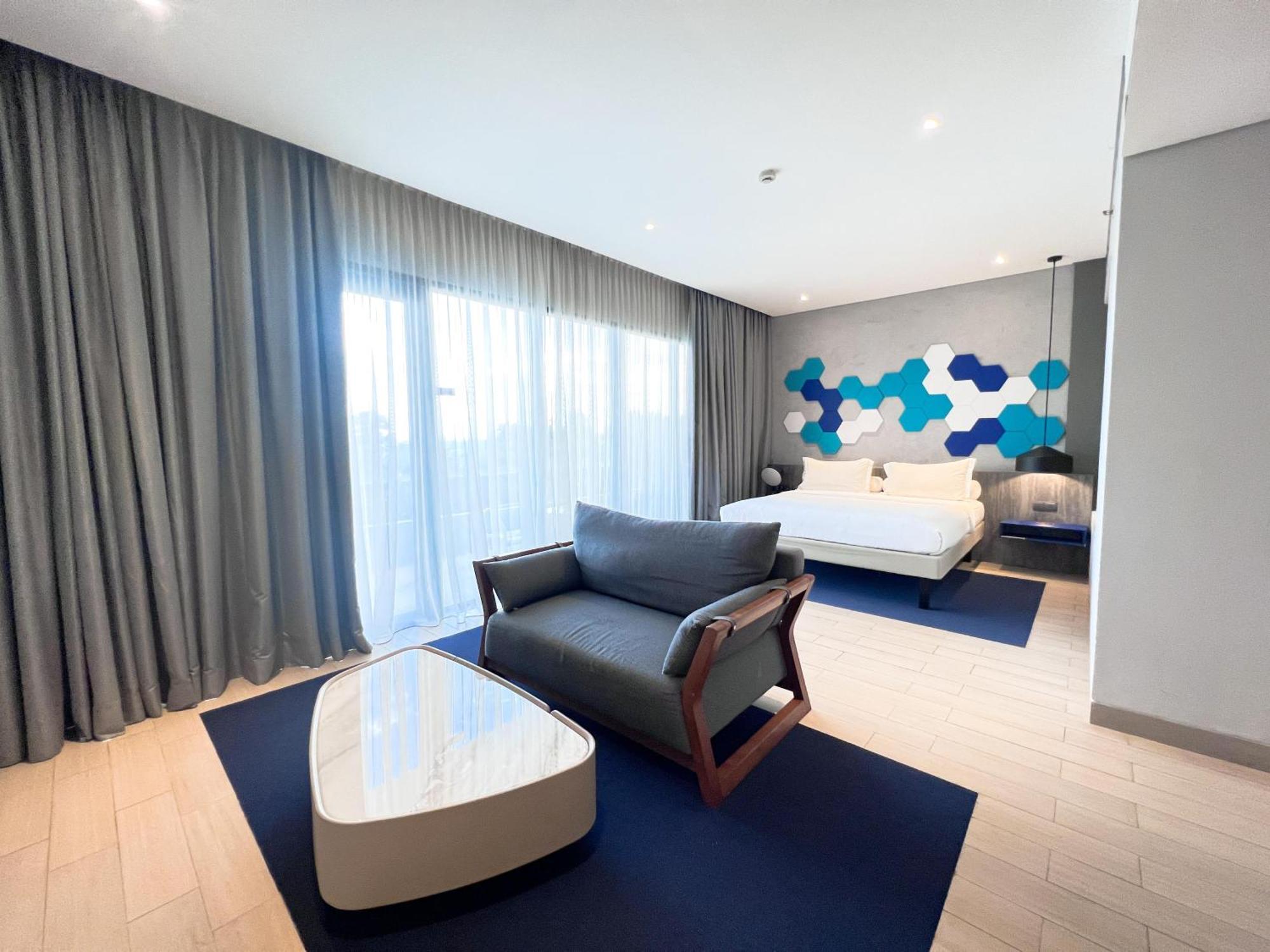 Ibis Styles Batam Nagoya Hotel Kültér fotó