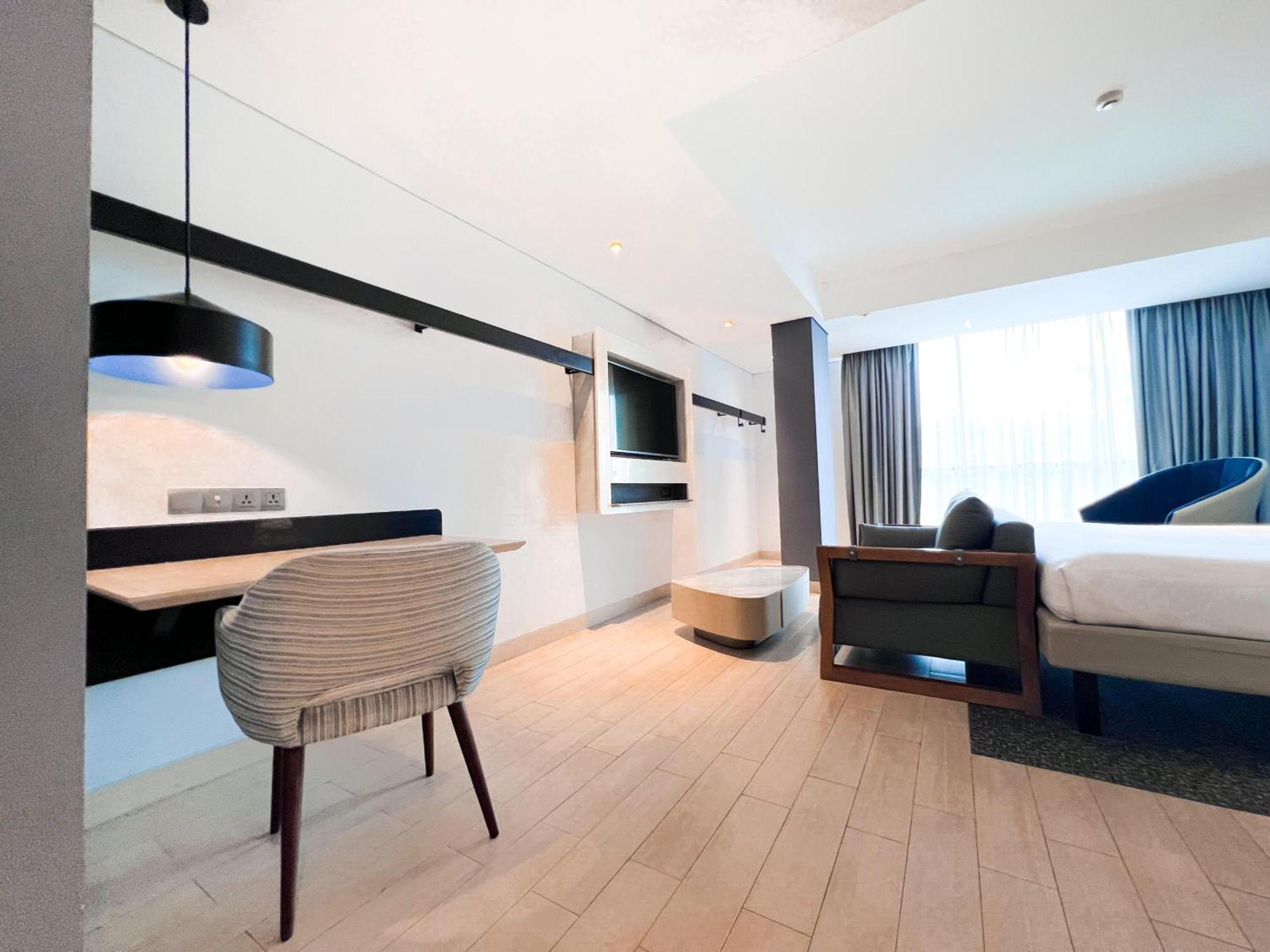 Ibis Styles Batam Nagoya Hotel Kültér fotó