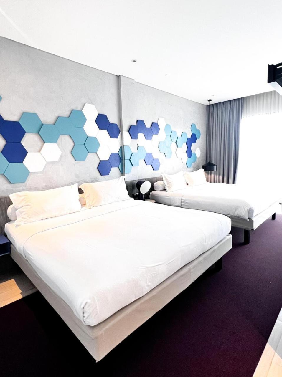 Ibis Styles Batam Nagoya Hotel Kültér fotó